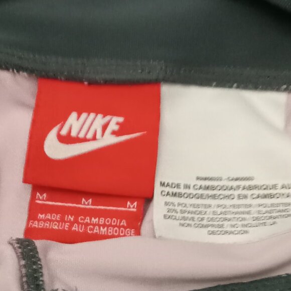 Ladies pink and grey Nike dri-fit leggings size medium in great condition - Picture 4 of 4